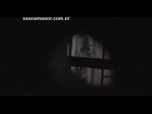 ❤️ Бландзінка таемна здымаецца на відэа з суседскага вуаерыста, схаванага за пустымі цэгламі ❤❌ Сэкс-відэа у порна be.vanalize.ru ❌️❤